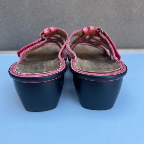 Naot Sandals Coral Womens US 6 EU 37 Leather Slip On Leather Wedge Comfort Pink - Picture 5 of 8